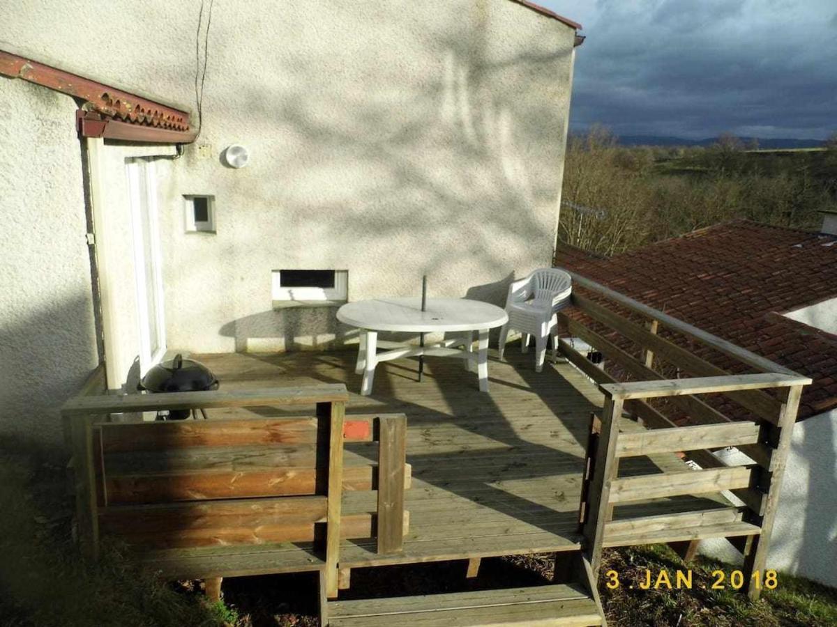 Joli Petit T4 Confortable Au Bord De Leau Vieille-Brioude Exterior photo